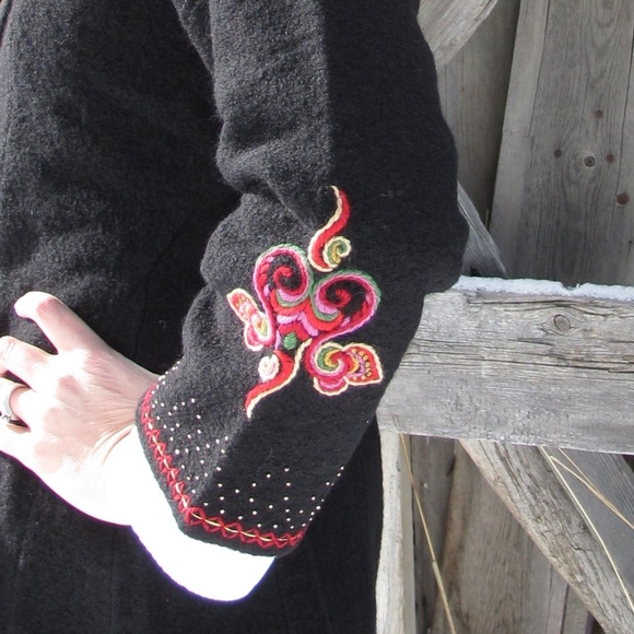 Boiled wool hooded swing coat. Norwegian designed. - Picture 2 of 3